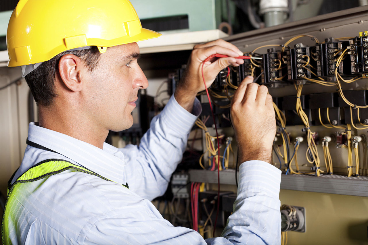 Key Factors to Consider for Quality, Safety, and Professional Electrical Services